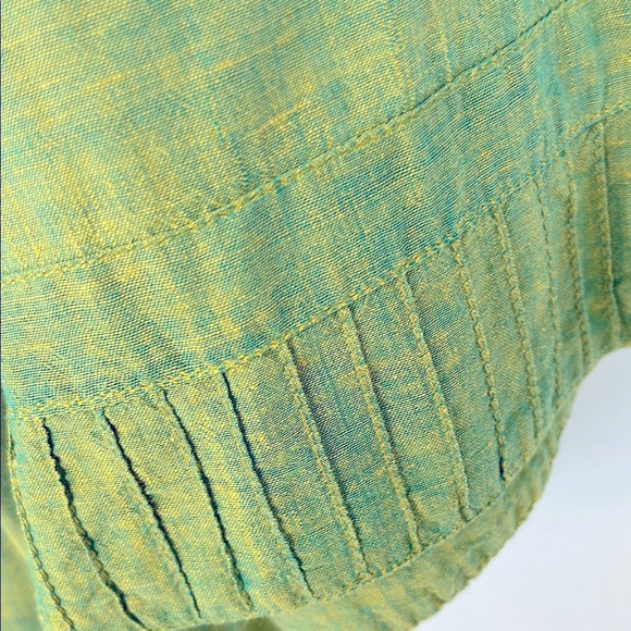 Elegant Olive V-Neck Blouse - Picture 5 of 10